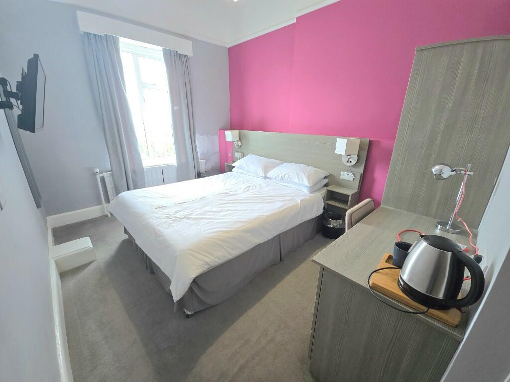 Additional property image - Grove Road, Bournemouth, Dorset, BH1