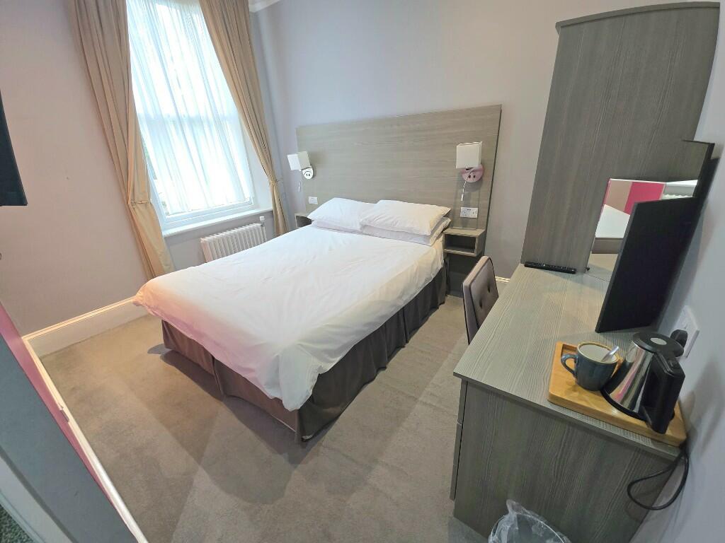 Additional property image - Grove Road, Bournemouth, Dorset, BH1