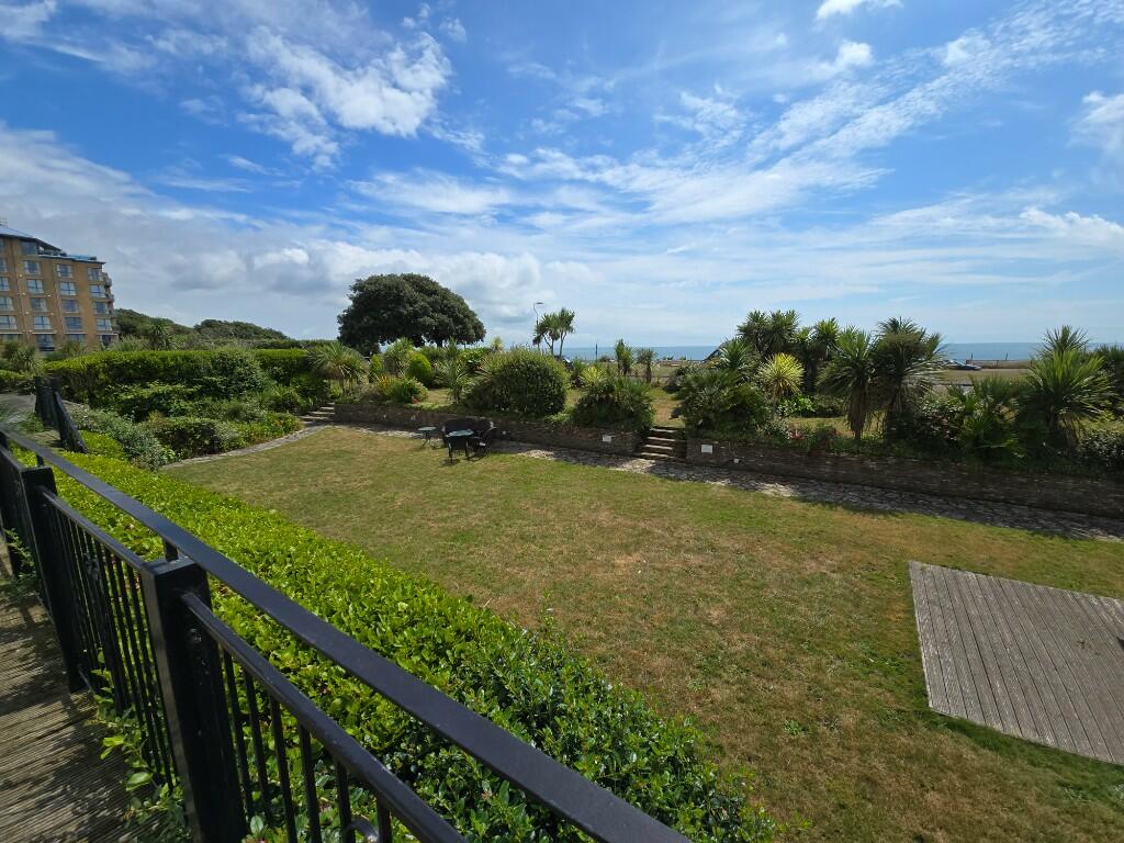 Additional property image - Grove Road, Bournemouth, Dorset, BH1