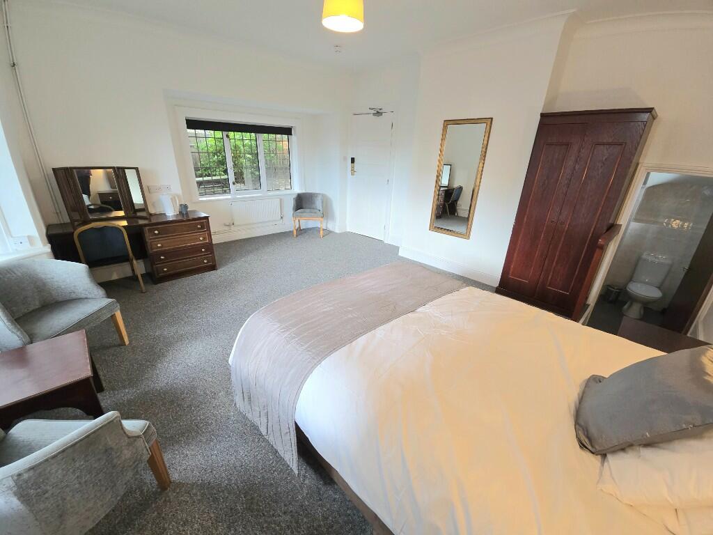 Additional property image - Grove Road, Bournemouth, Dorset, BH1