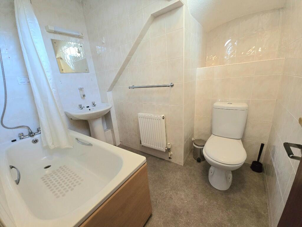 Additional property image - Grove Road, Bournemouth, Dorset, BH1