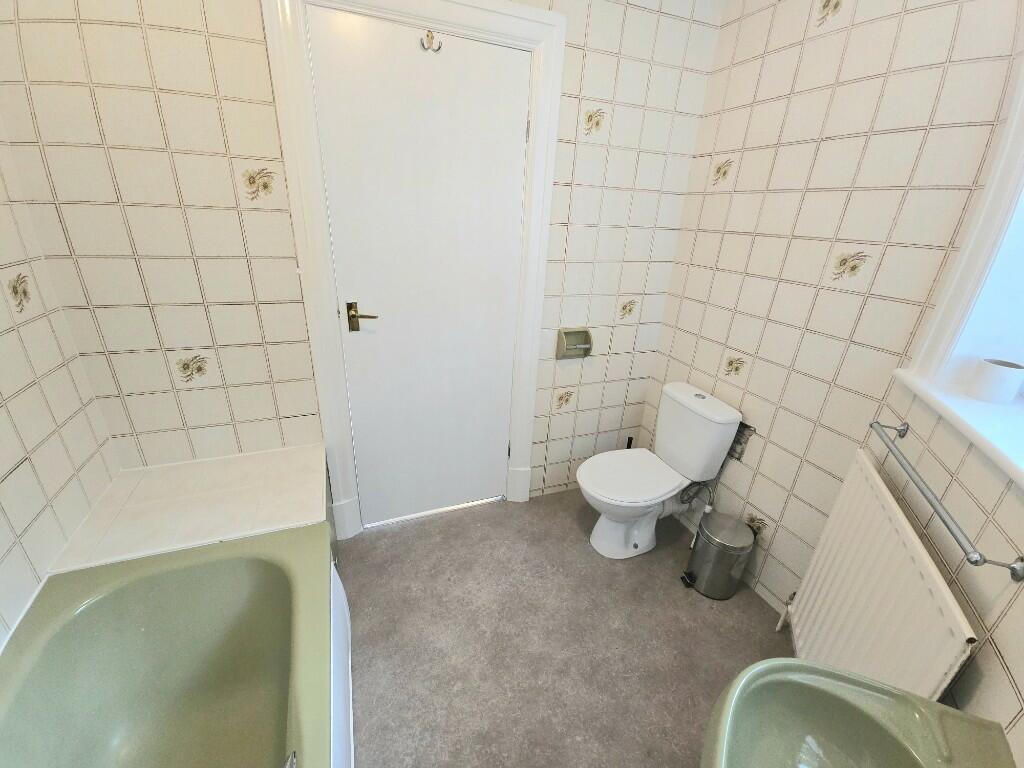 Additional property image - Grove Road, Bournemouth, Dorset, BH1
