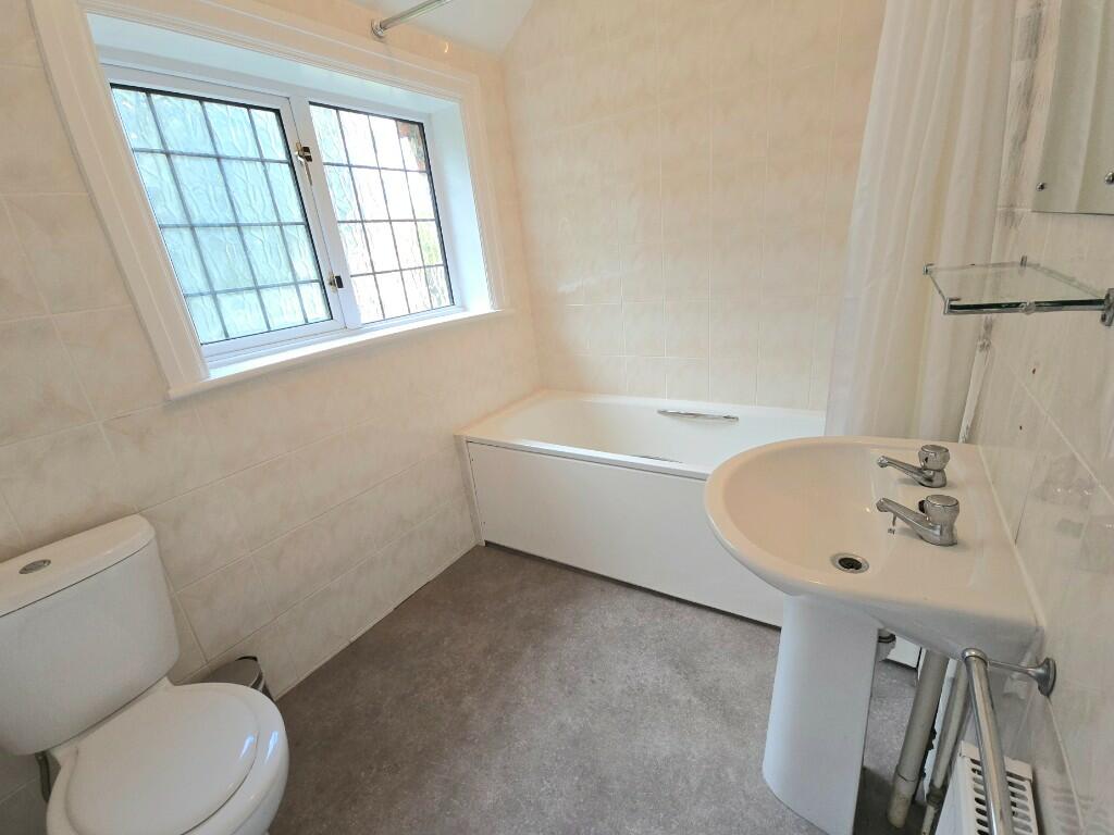 Additional property image - Grove Road, Bournemouth, Dorset, BH1