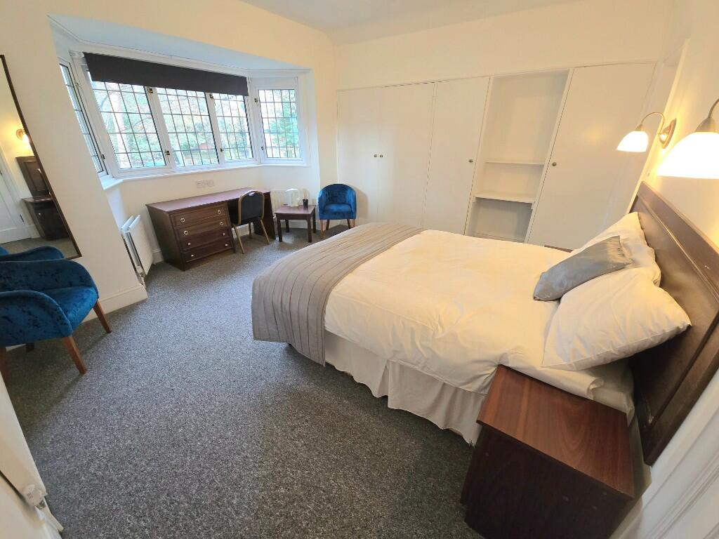 Additional property image - Grove Road, Bournemouth, Dorset, BH1