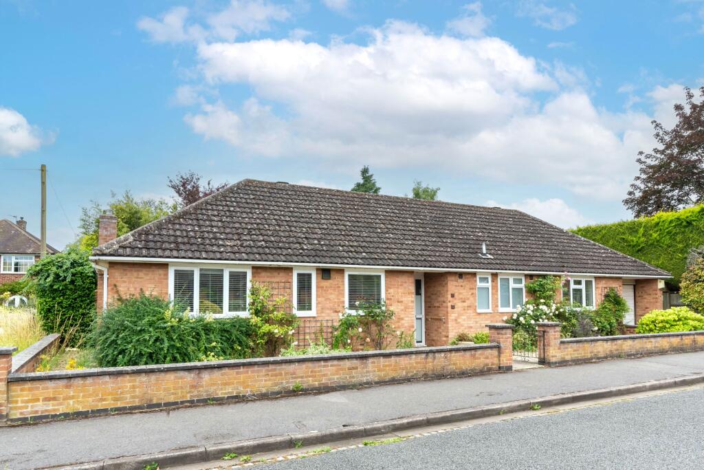 Main image of property: Rothafield Road, Oxford, OX2