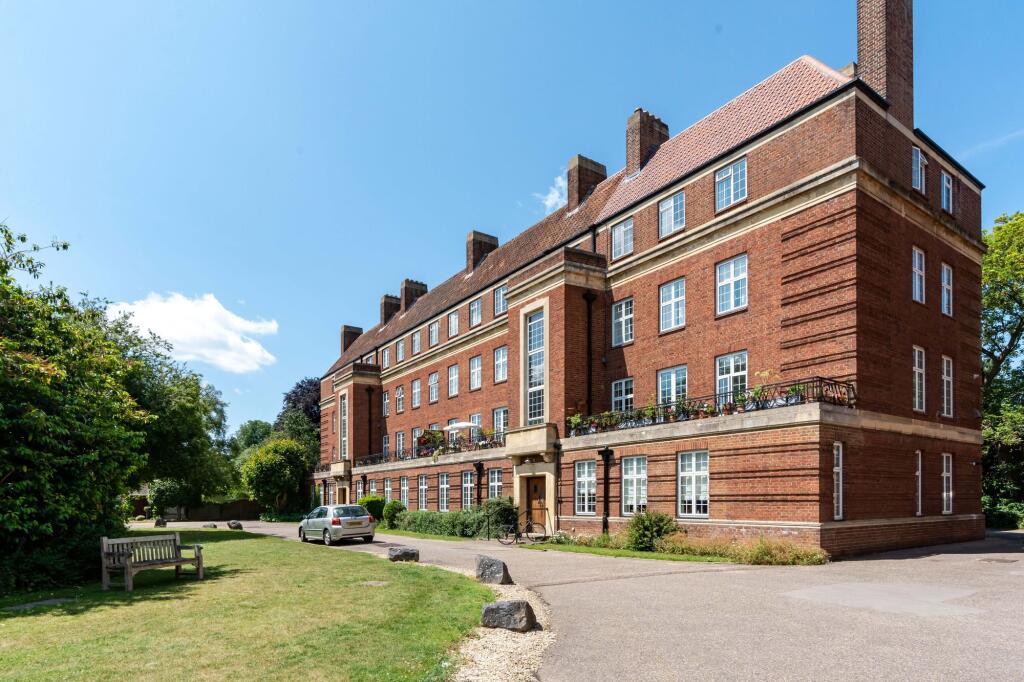 Main image of property: Woodstock Close, Oxford, OX2