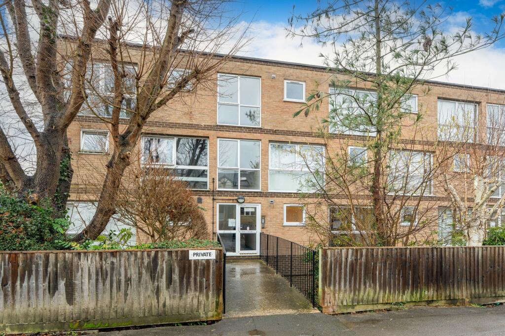 Main image of property: Water Eaton Road, Eaton Court Water Eaton Road, OX2