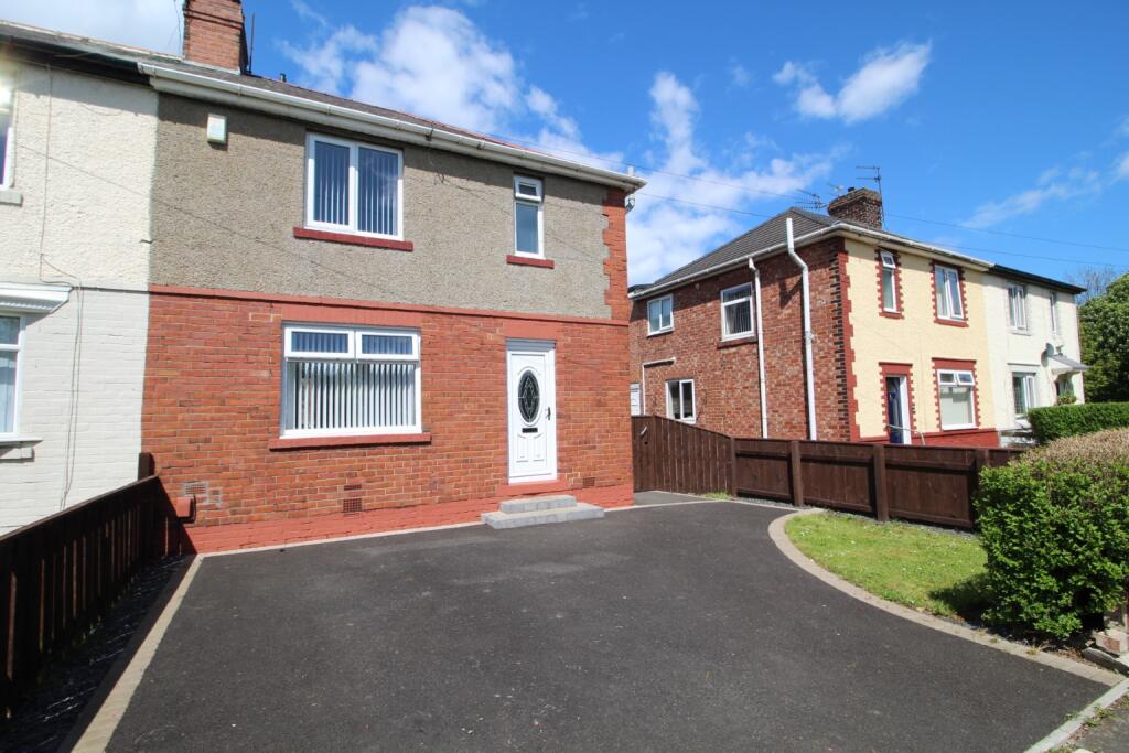 3 bedroom semidetached house for sale in Roman Road, Jarrow, Tyne and
