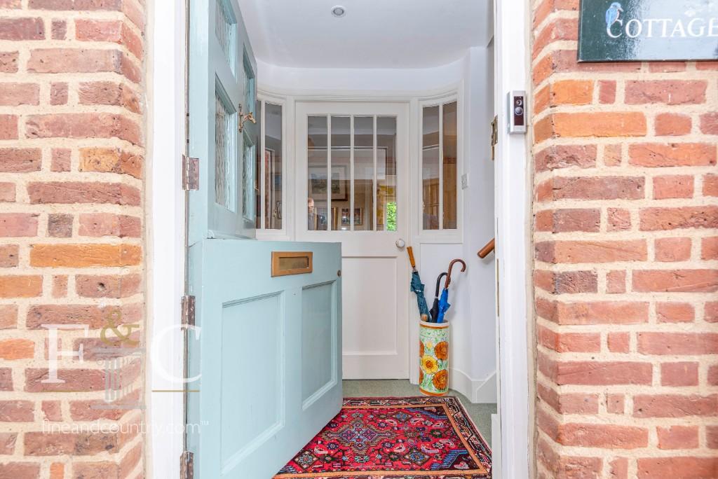 3 bedroom character property for sale in Church Lane, Wormleybury Court