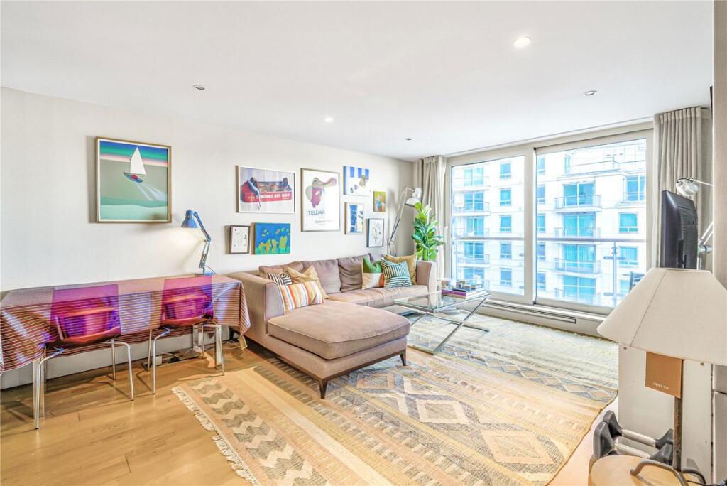 Main image of property: St. George Wharf, St George Wharf