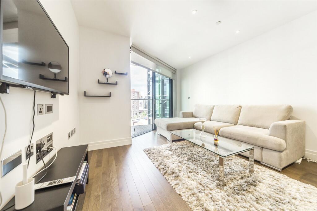 2 bedroom apartment for rent in Riverlight Quay, Vauxhall, London, SW8