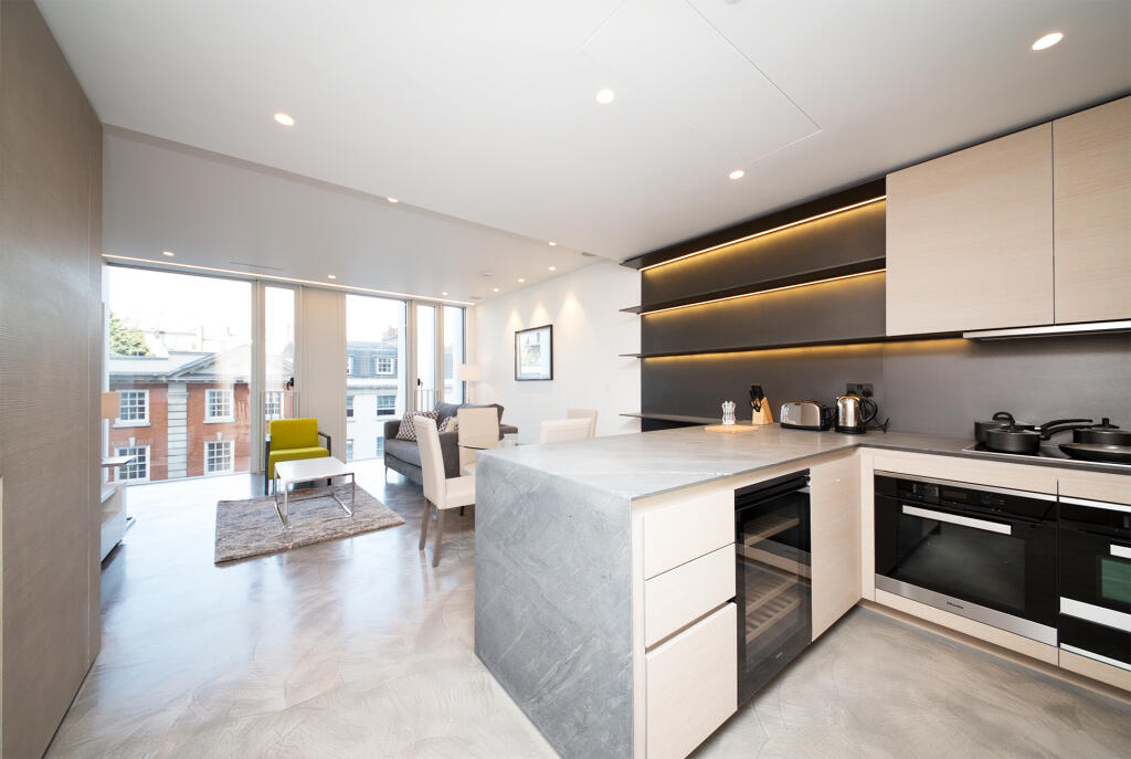 Main image of property: The Nova Building, 83 Buckingham Palace Road, Victoria, London, SW1W