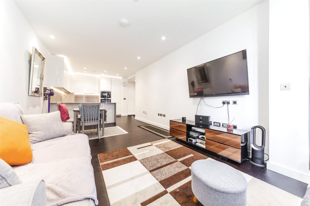 Main image of property: Charles Clowes Walk, London, SW11