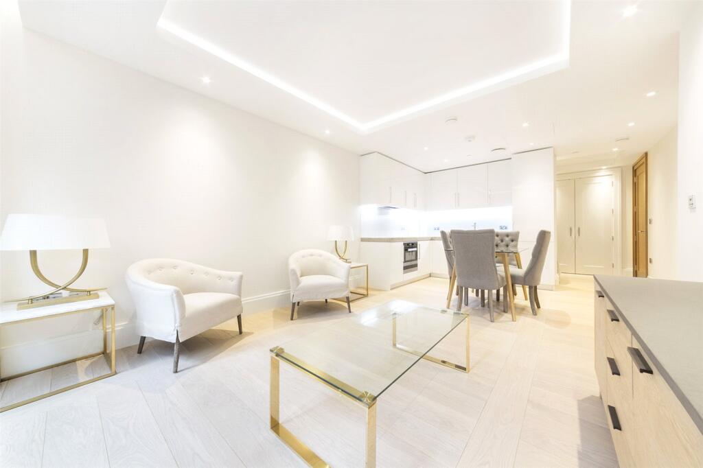 Main image of property: Savoy House, 190 Strand, London, WC2R