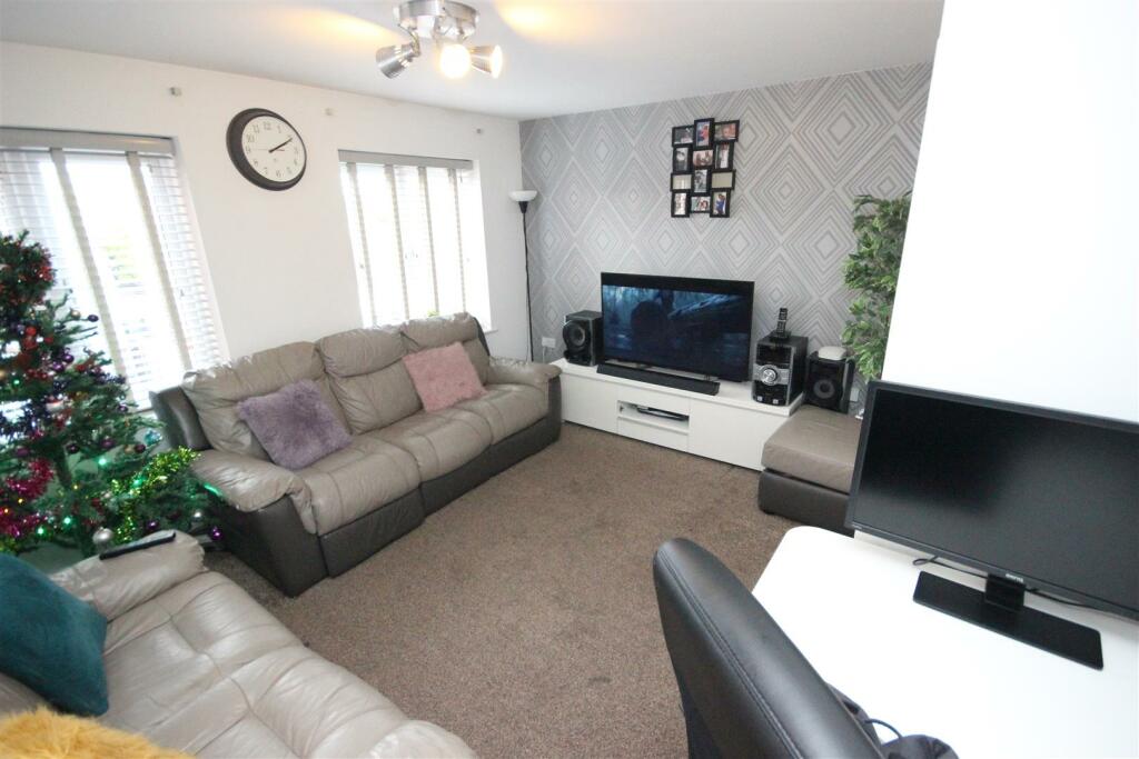 Additional property image - Sandwell Grove, Cradley Heath