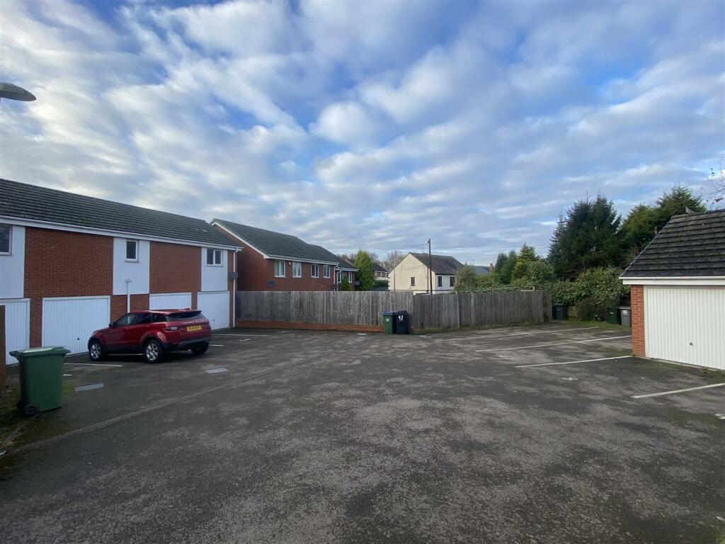 Additional property image - Sandwell Grove, Cradley Heath