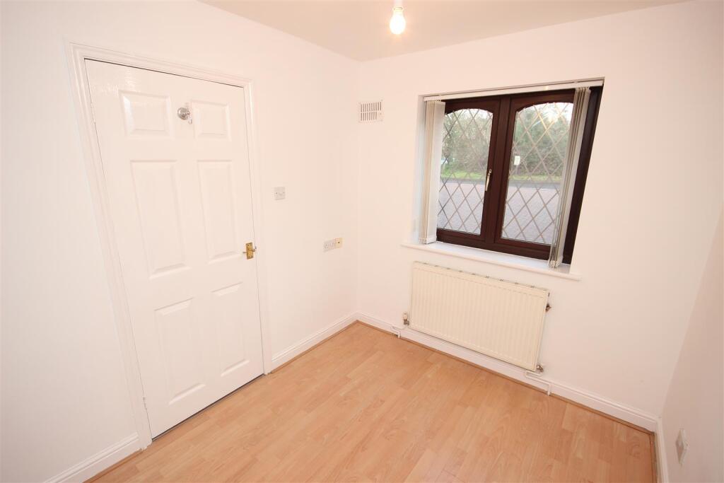 Additional property image - 1 Bradleys Close