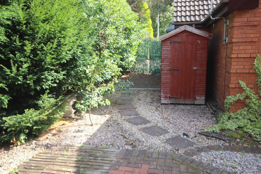 Additional property image - 1 Bradleys Close