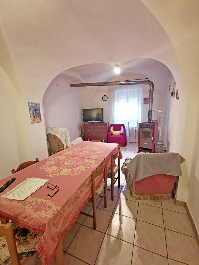 4 bedroom apartment for sale in Abruzzo, Pescara, Penne, Italy