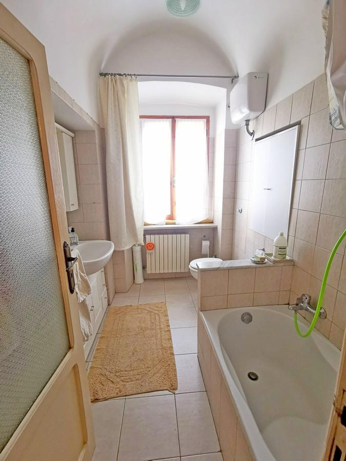 4 bedroom apartment for sale in Abruzzo, Pescara, Penne, Italy