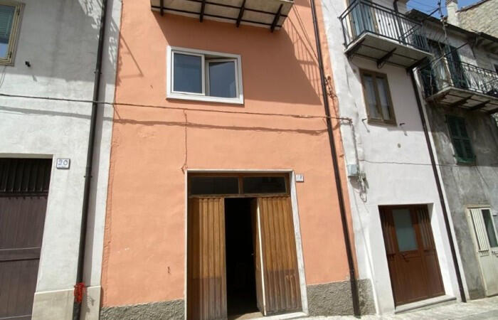 Main image of property: Abruzzo, Chieti, Castiglione Messer Marino