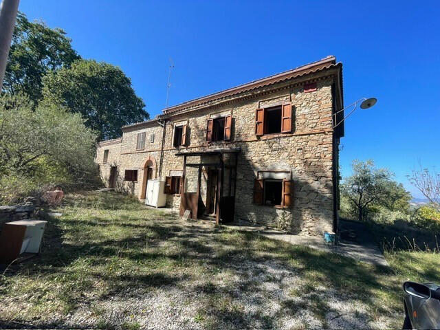 Main image of property: Abruzzo, Pescara, Montebello di Bertona