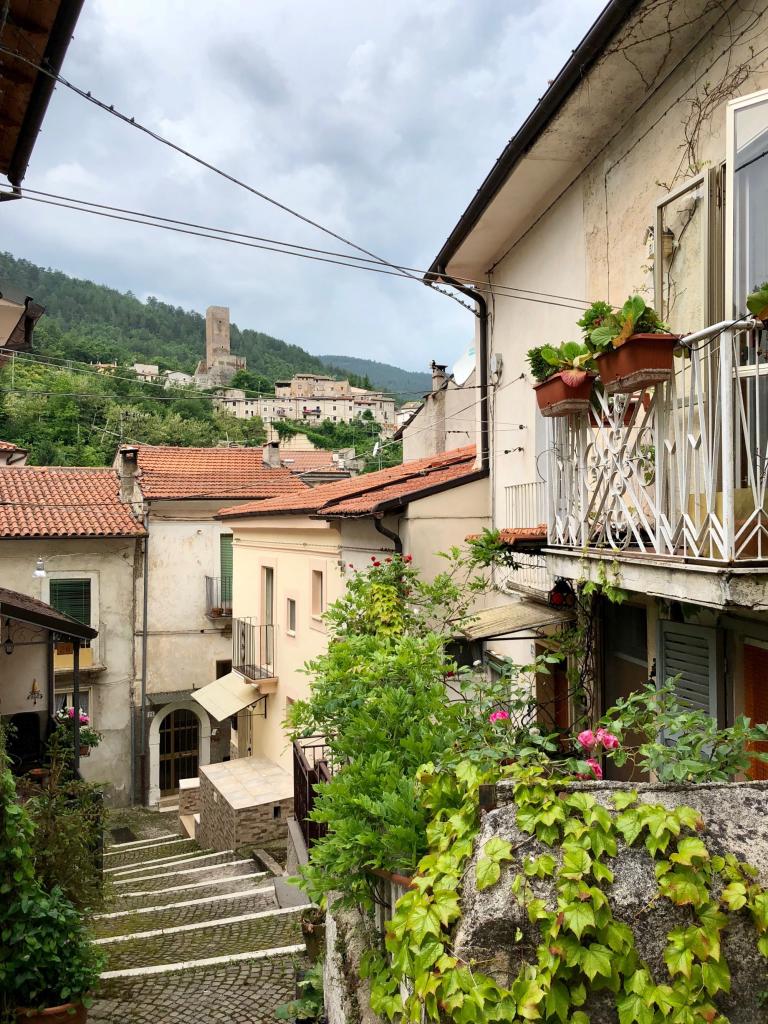 2 bedroom character property for sale in Abruzzo, L`Aquila, Introdacqua