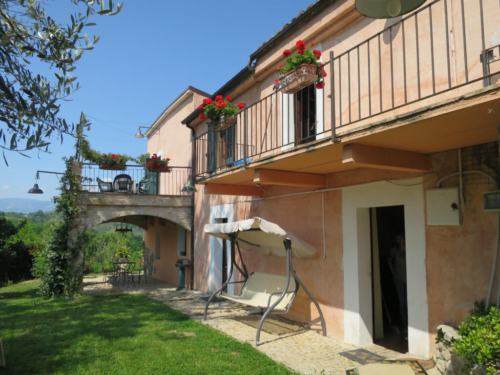 4-bedroom-detached-house-for-sale-in-abruzzo-pescara-picciano-italy