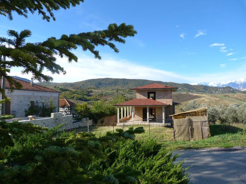 4 bedroom villa for sale in Abruzzo, Chieti, Atessa, Italy