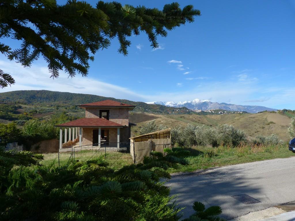 4 bedroom villa for sale in Abruzzo, Chieti, Atessa, Italy