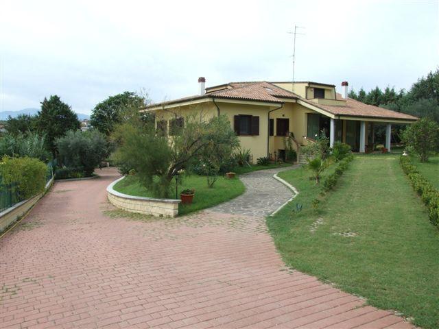5 bedroom Villa in Abruzzo, Chieti, Ortona