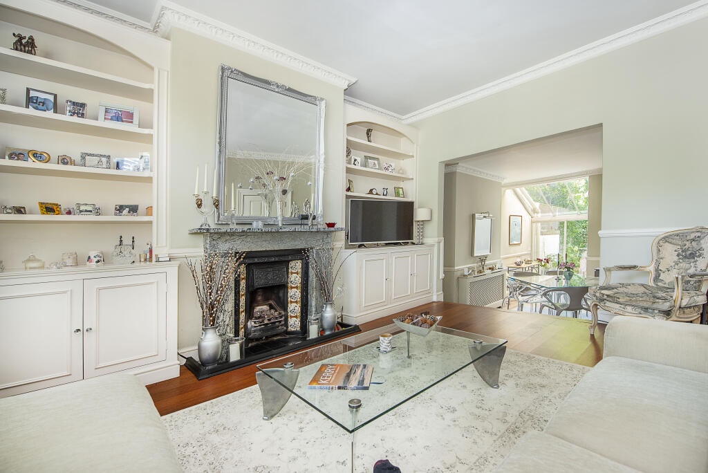 Main image of property: Deodar Road, LONDON, SW15