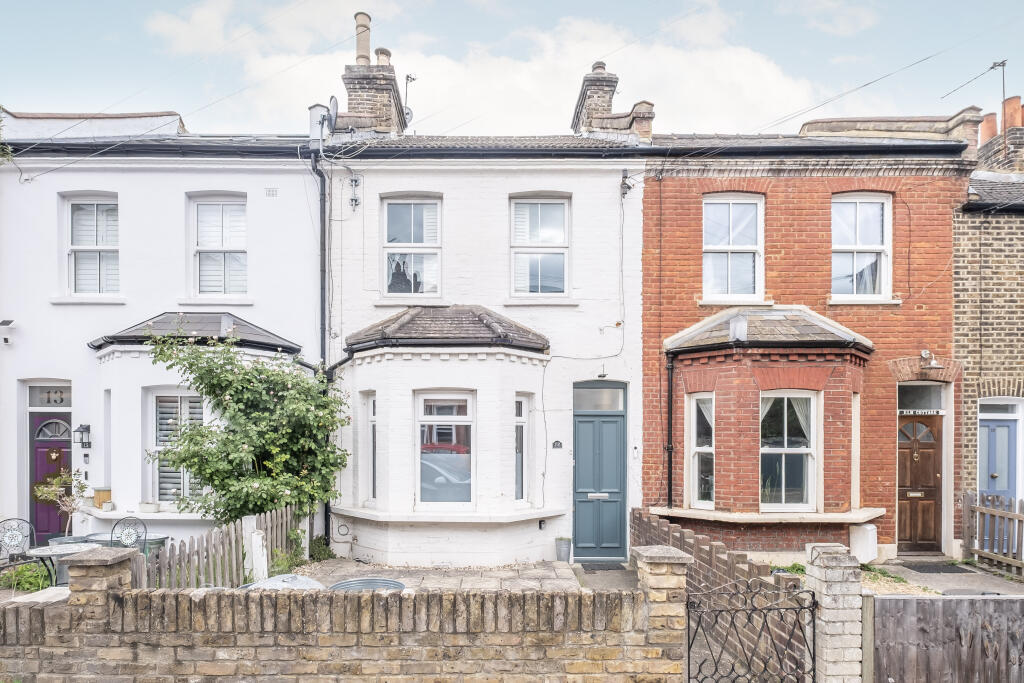 Main image of property: Oakhill Place, London, SW15