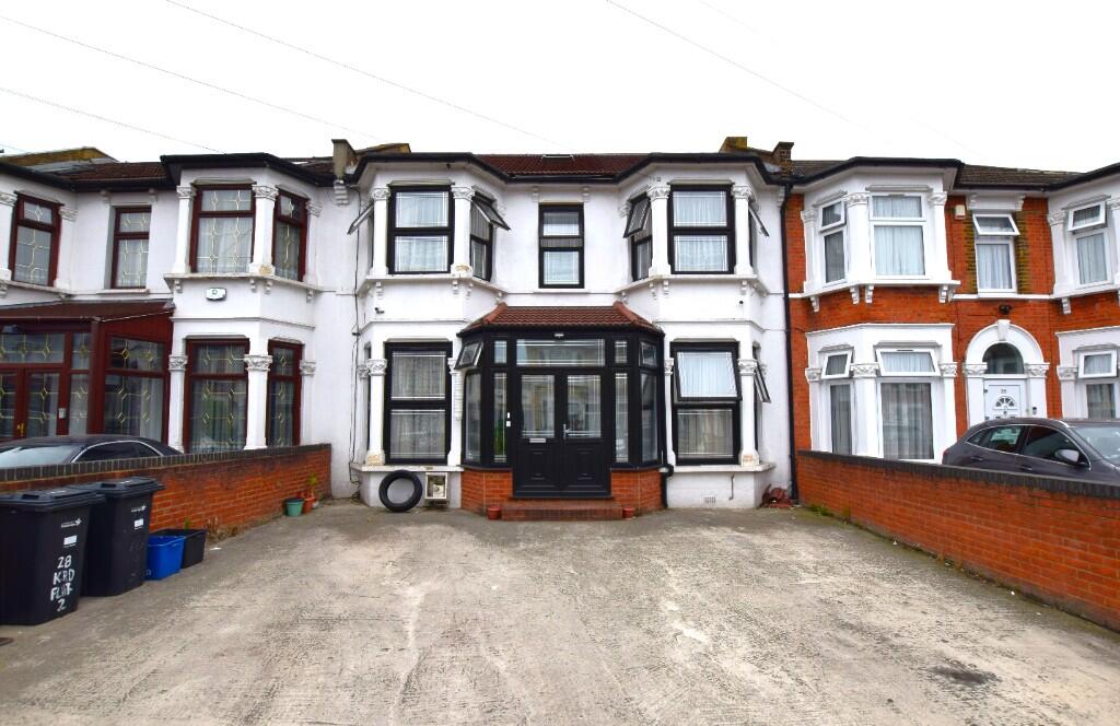 Main image of property: Kingswood Road, Ilford, London, IG3