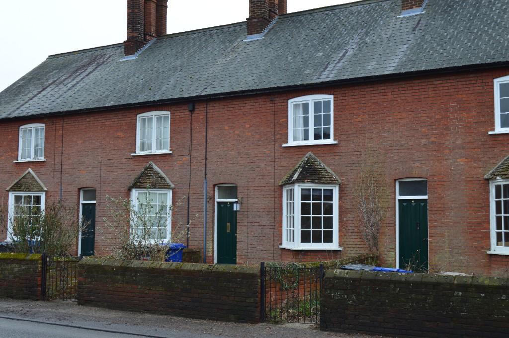 Main image of property: High Street, CO10