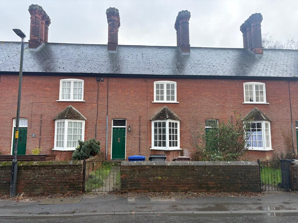 Main image of property: High Street, CO10