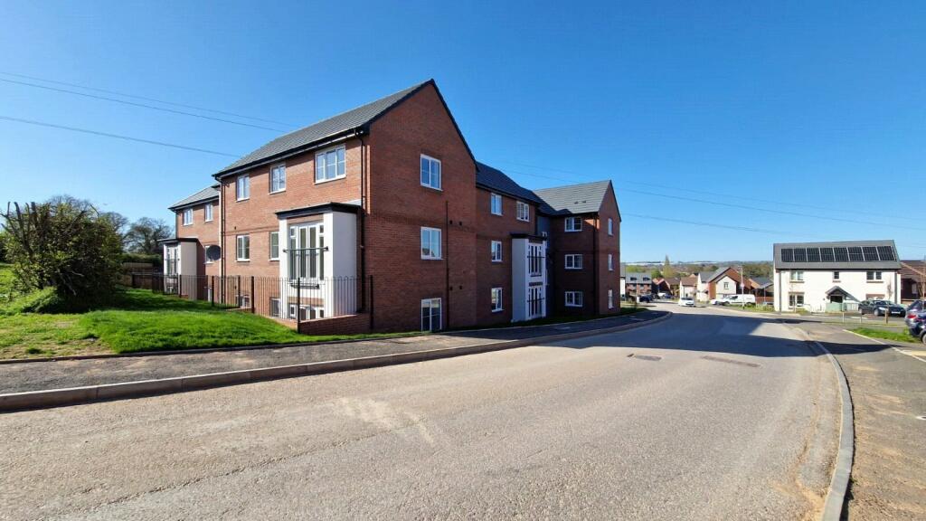 2 bedroom flat for rent in Bolsover Drive, Burleyfields, Stafford, ST16