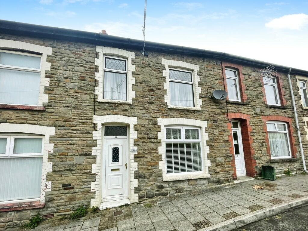 3 bedroom terraced house for sale in Gellideg Street, Maesycwmmer