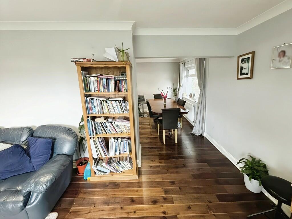 Additional property image - Glen View, Park Lane, Treharris