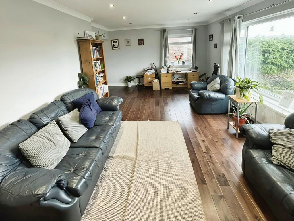 Additional property image - Glen View, Park Lane, Treharris