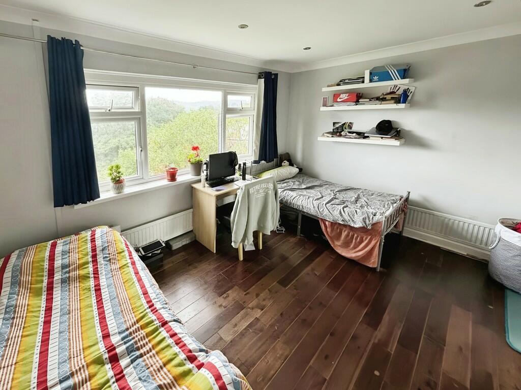 Additional property image - Glen View, Park Lane, Treharris