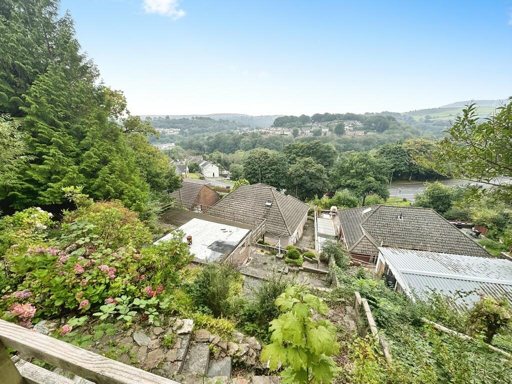 Additional property image - Glen View, Park Lane, Treharris