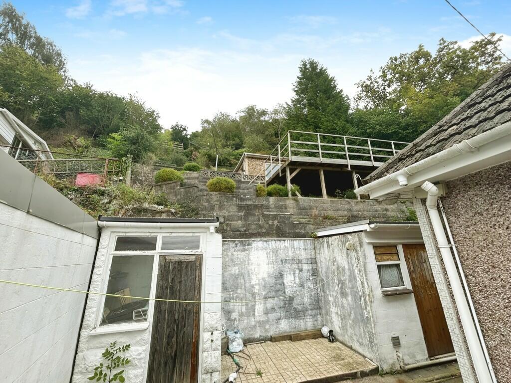 Additional property image - Glen View, Park Lane, Treharris
