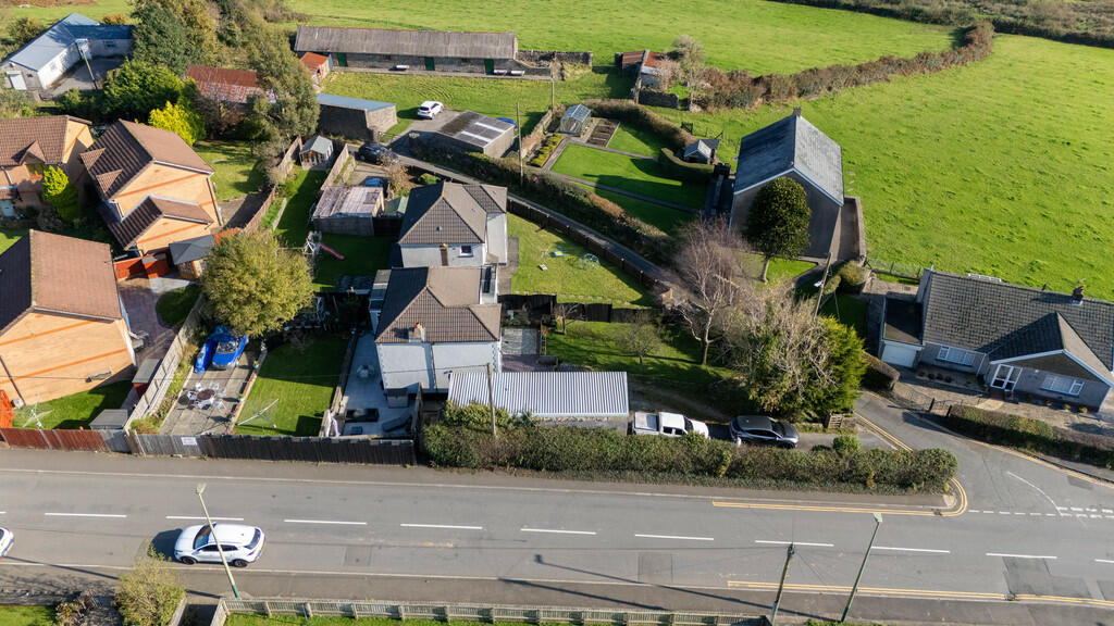 Additional property image - South View Houses, Gelligaer, Hengoed