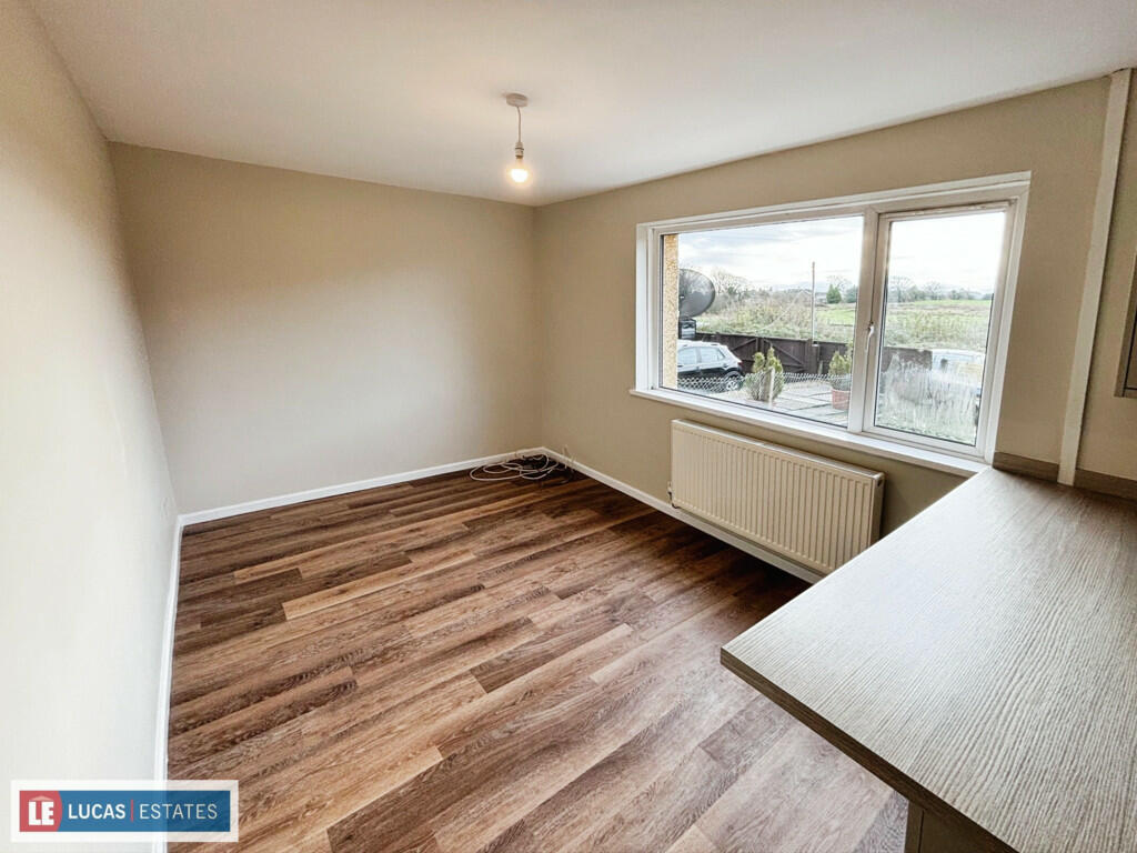 Additional property image - Heol Cattwg, Gelligaer, Hengoed