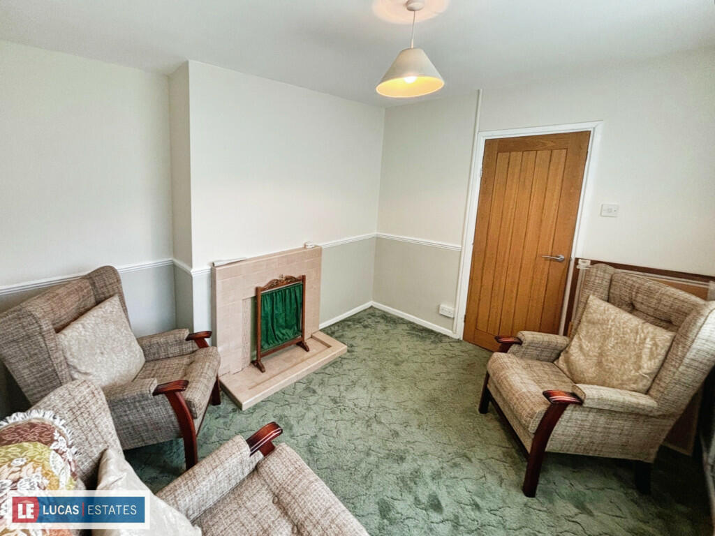 Additional property image - Heol Cattwg, Gelligaer, Hengoed
