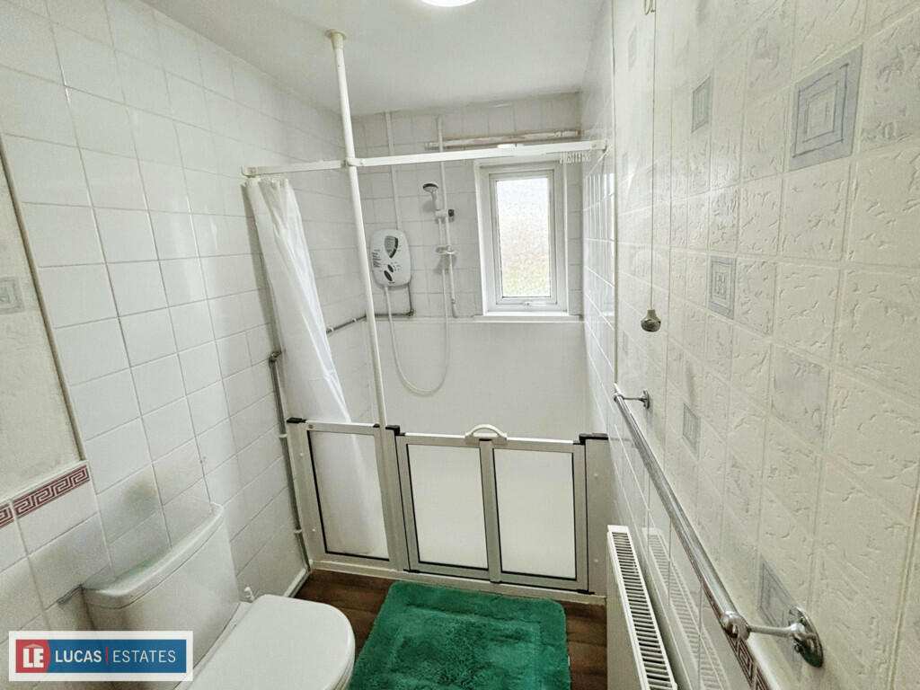 Additional property image - Heol Cattwg, Gelligaer, Hengoed