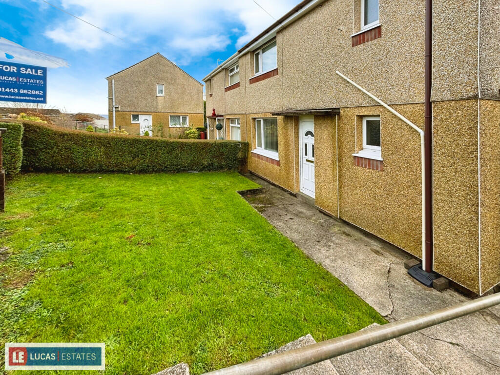 Additional property image - Heol Cattwg, Gelligaer, Hengoed