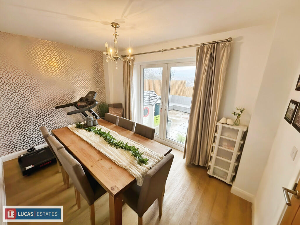 Additional property image - Trem Yr Afon, Cefn Hengoed, Hengoed