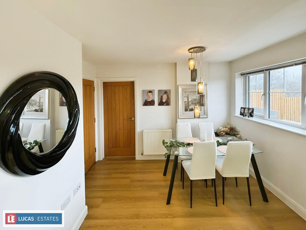 Additional property image - Trem Yr Afon, Cefn Hengoed, Hengoed